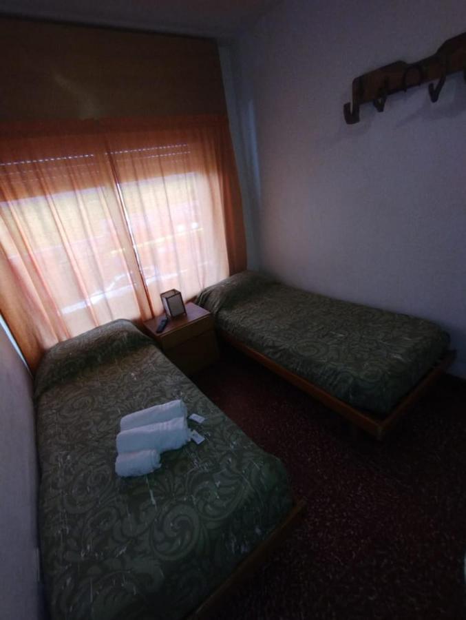 Cosquín Hospedaje Cerros Dorados מראה חיצוני תמונה